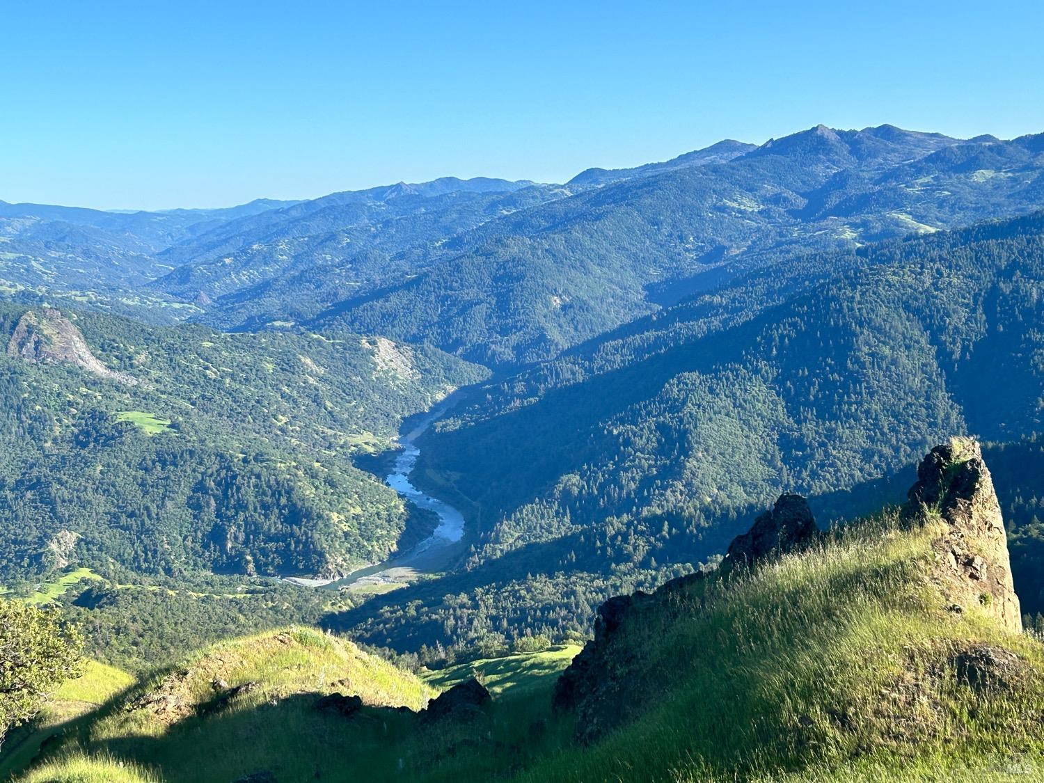74250 Island Mountain Road Piercy CA 95587