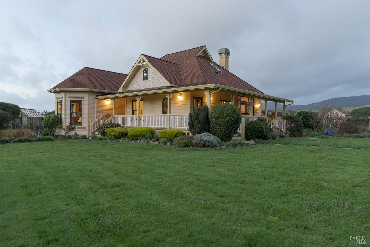 43700 Mountain View Road Manchester CA 95459