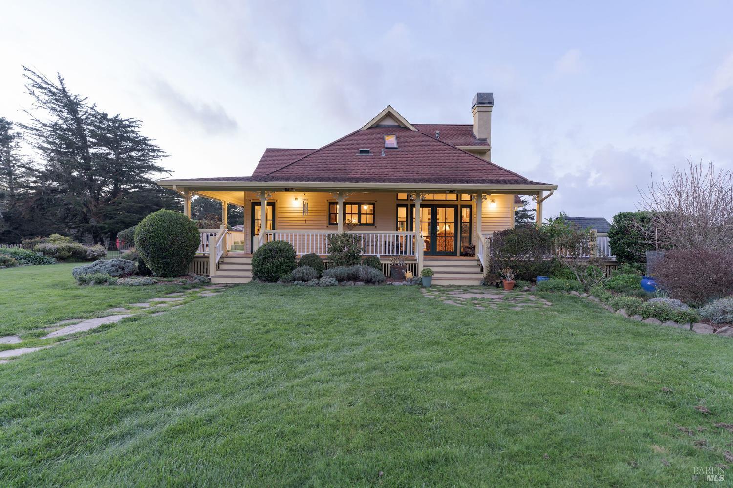 43700 Mountain View Road Manchester CA 95459