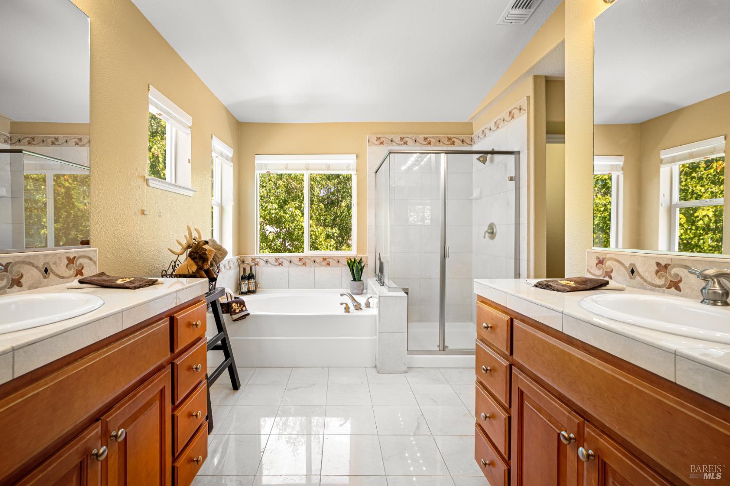 1067 N Station Drive Vacaville CA 95688