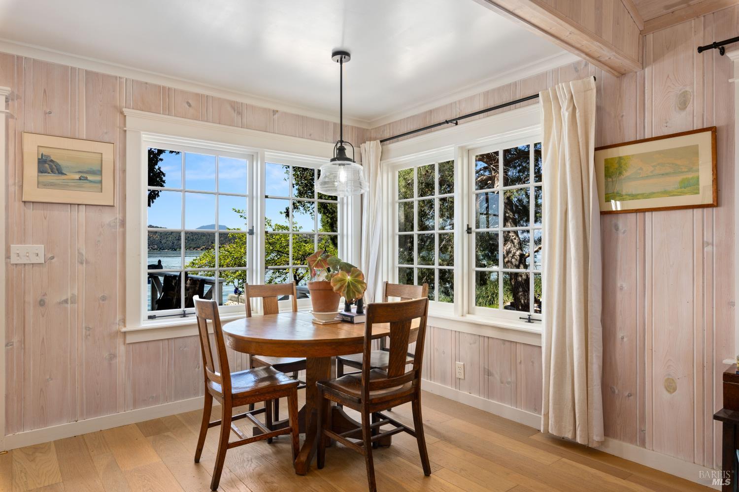 11611 Garden Court Clearlake Oaks CA 95423