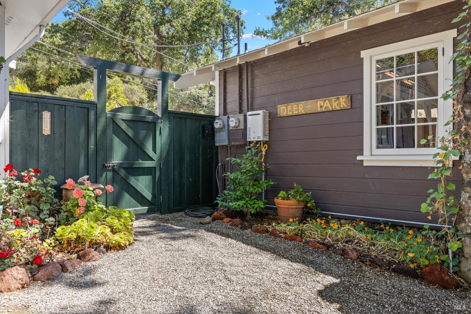 11611 Garden Court Clearlake Oaks CA 95423