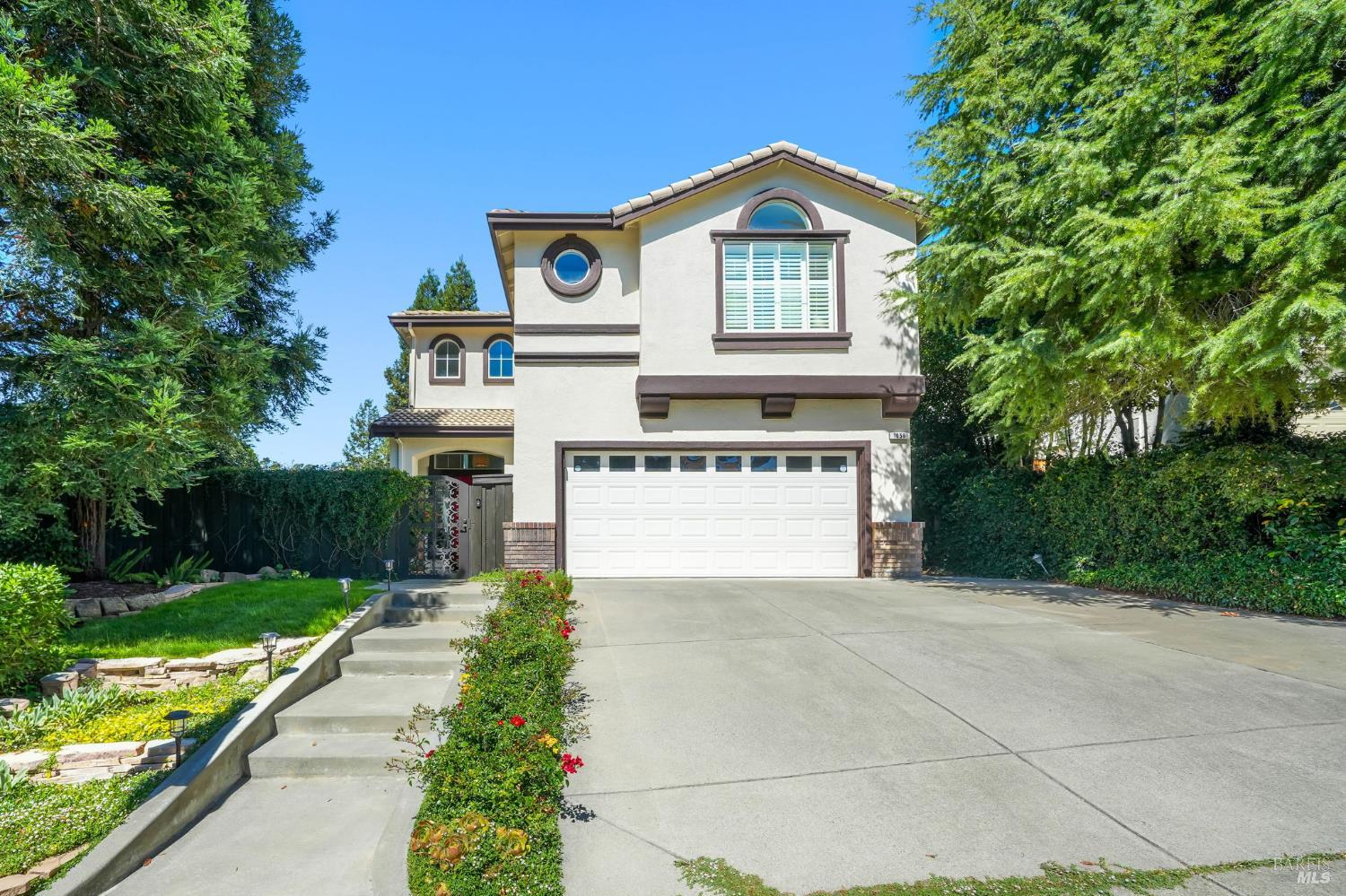 1056 Woodcrest Court Vacaville CA 95688