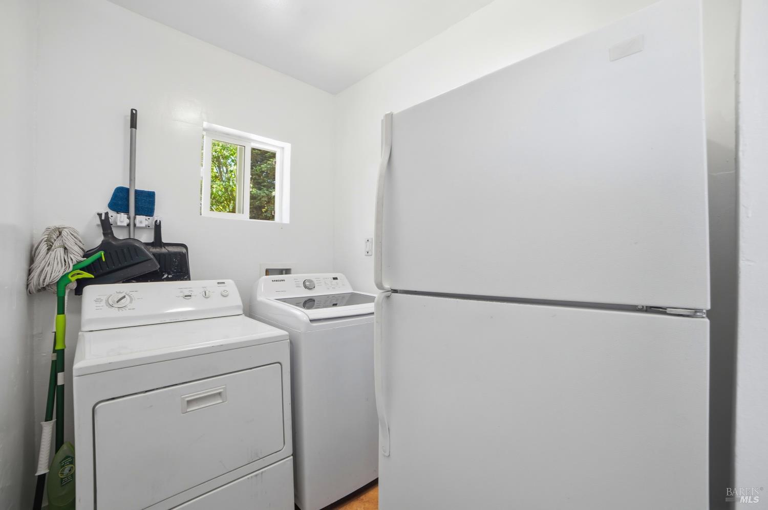 1955 Hoen Avenue Santa Rosa CA 95405
