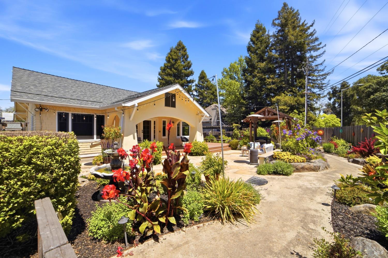 1955 Hoen Avenue Santa Rosa CA 95405