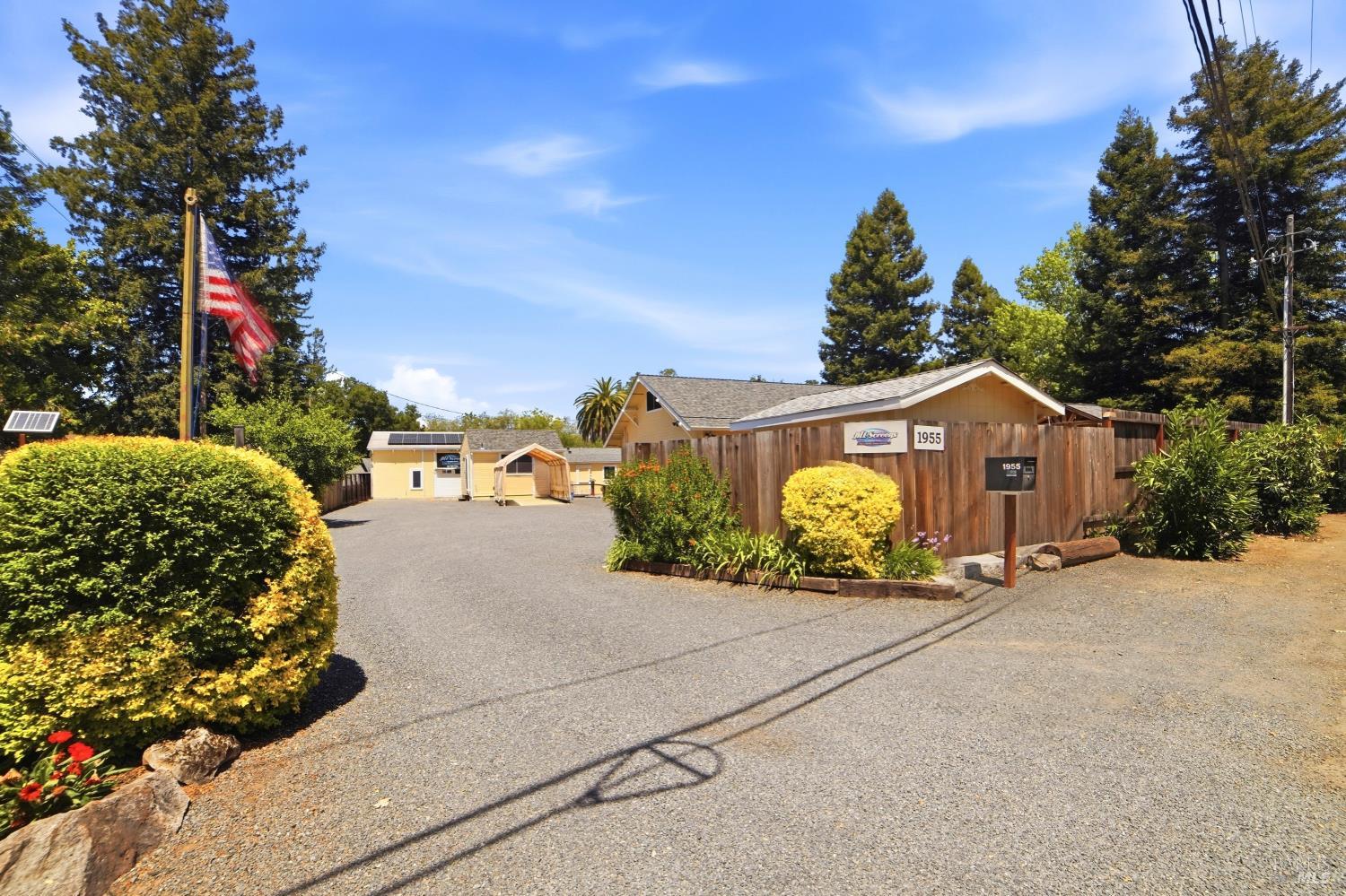1955 Hoen Avenue Santa Rosa CA 95405