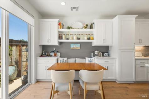 48 Riverbend Lane Petaluma CA 94952