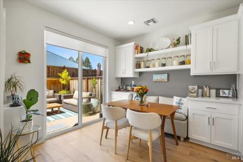 48 Riverbend Lane Petaluma CA 94952