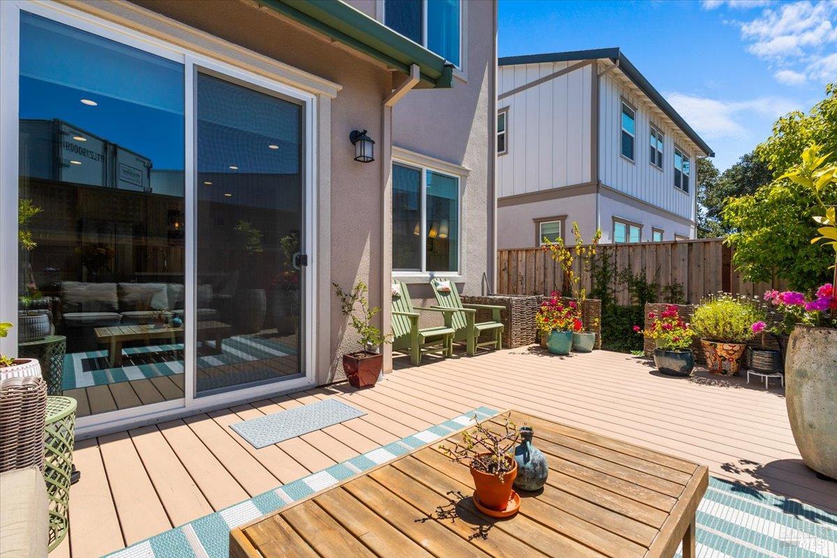 48 Riverbend Lane Petaluma CA 94952