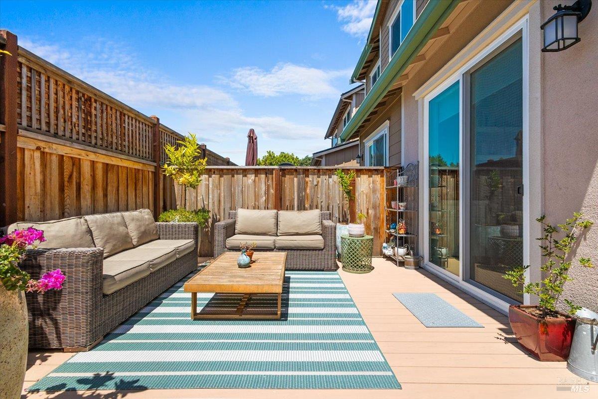 48 Riverbend Lane Petaluma CA 94952