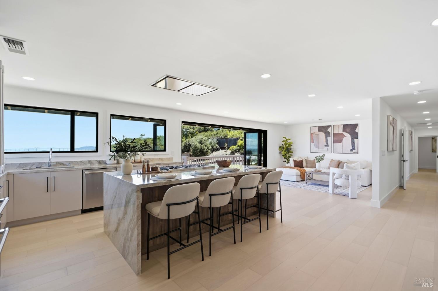 51 Mcnear Drive San Rafael CA 94901