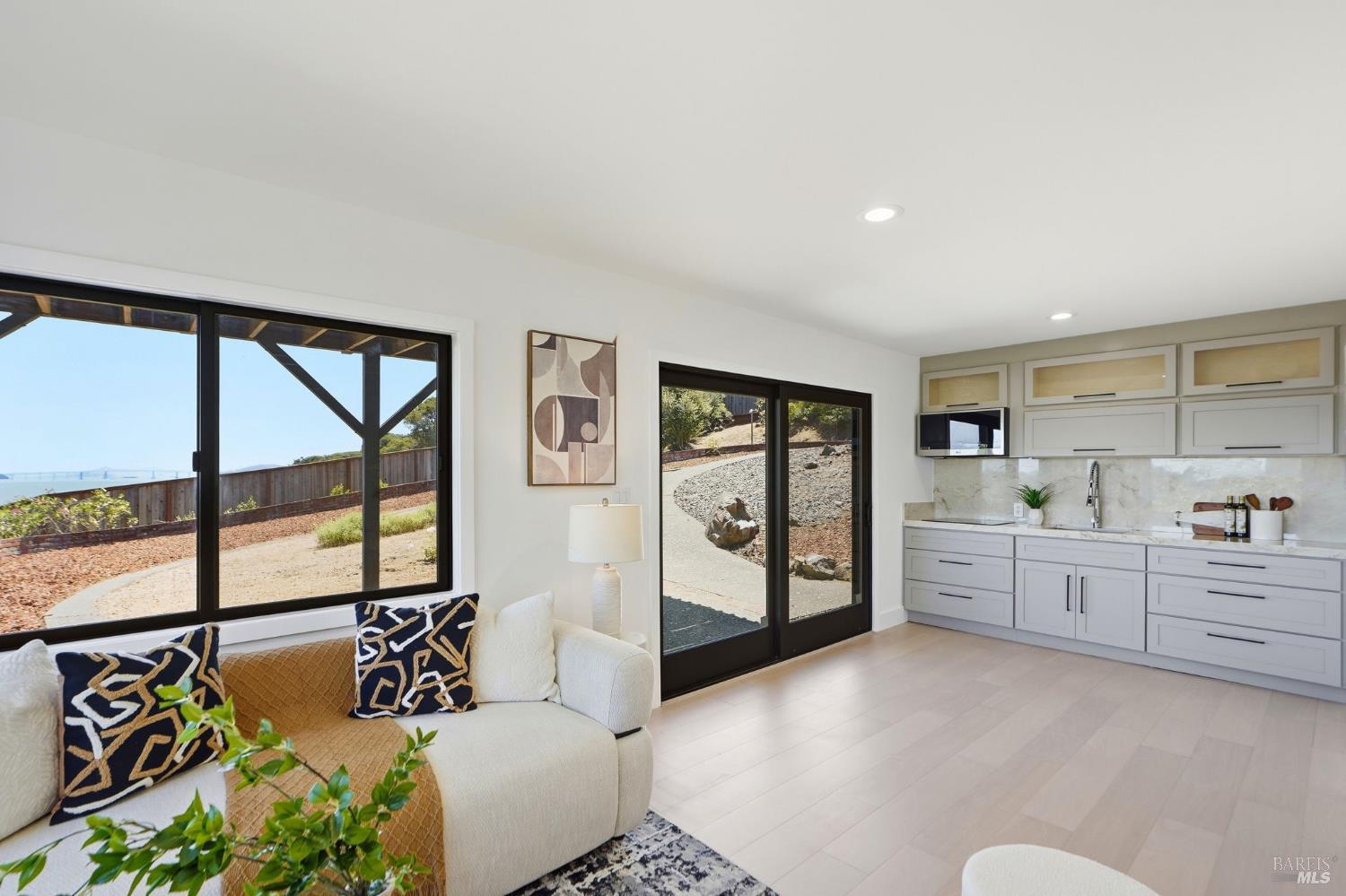 51 Mcnear Drive San Rafael CA 94901