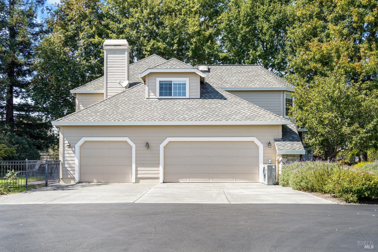 51 Boylan Lane Sebastopol CA 95472