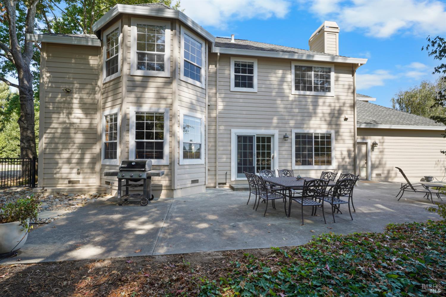 51 Boylan Lane Sebastopol CA 95472