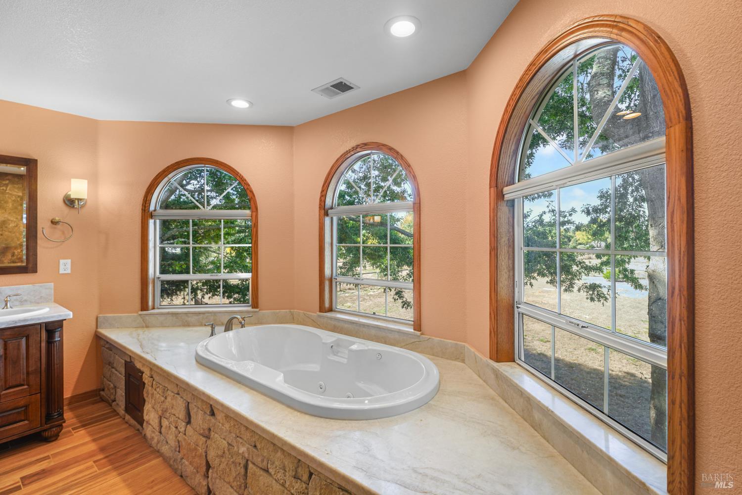51 Boylan Lane Sebastopol CA 95472