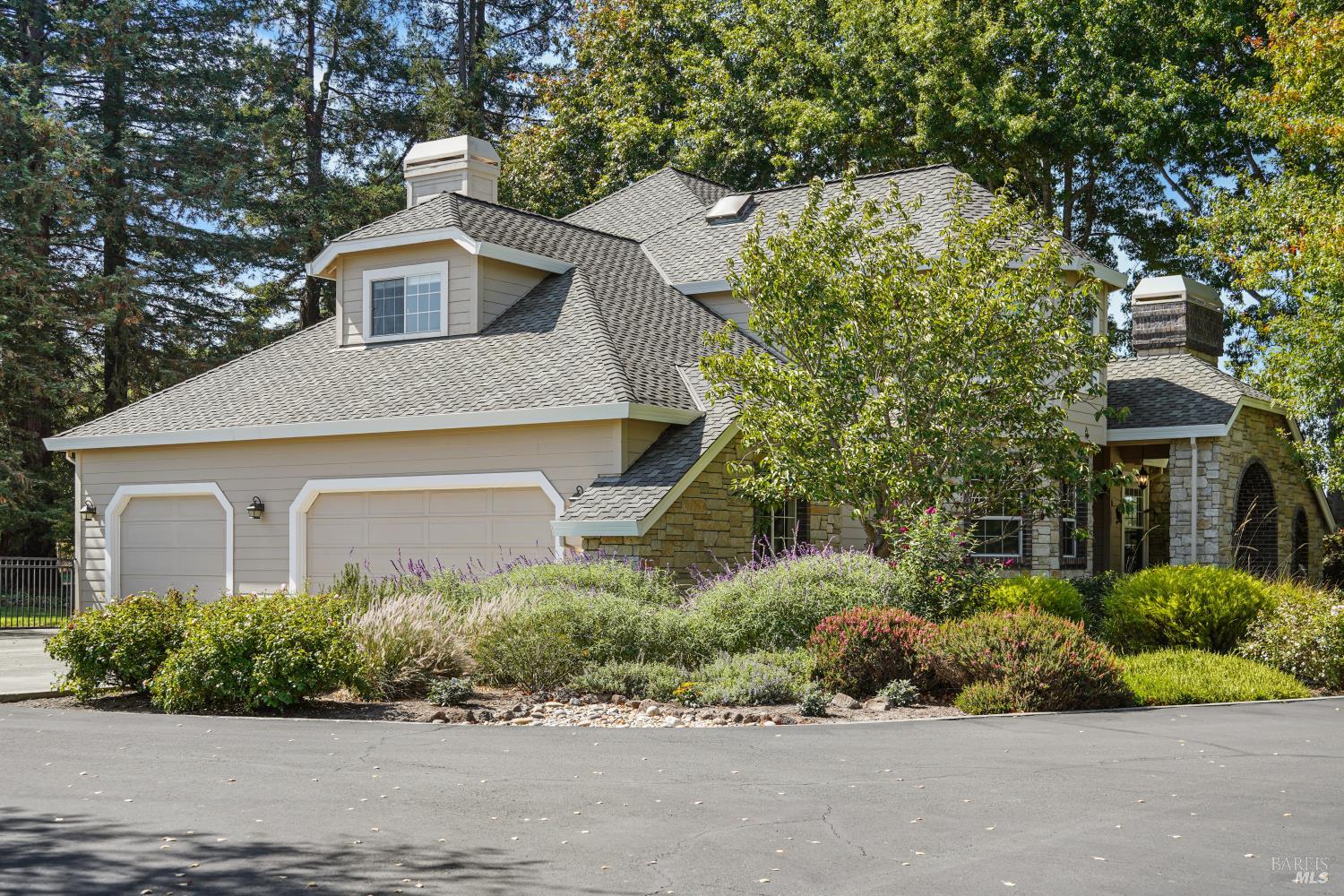 51 Boylan Lane Sebastopol CA 95472