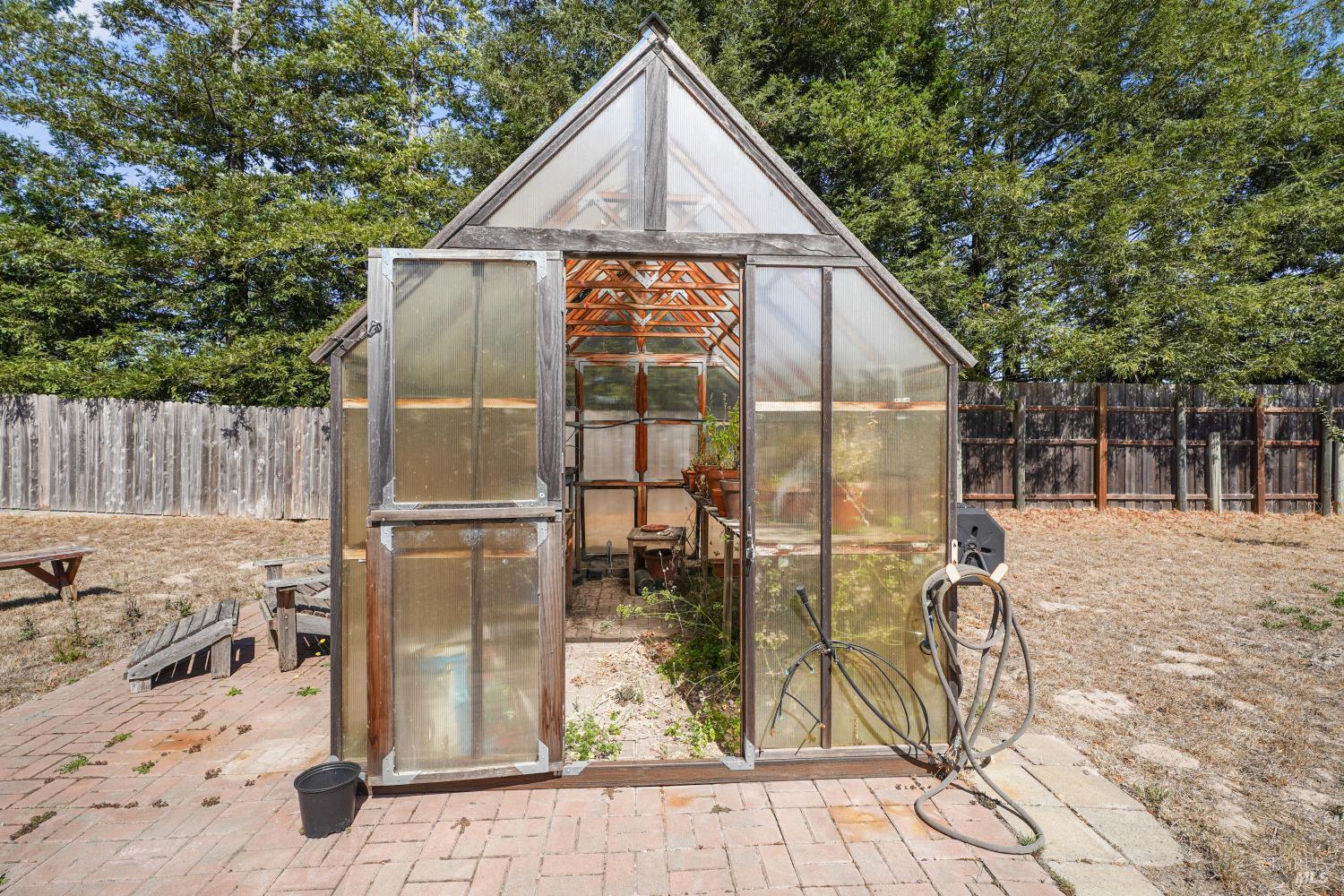 51 Boylan Lane Sebastopol CA 95472