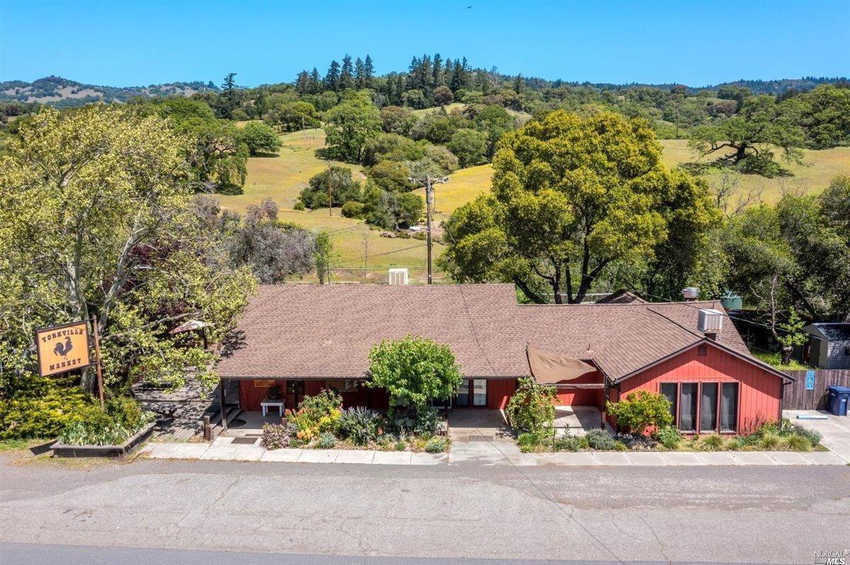 26651 Highway 128 Yorkville CA 95494