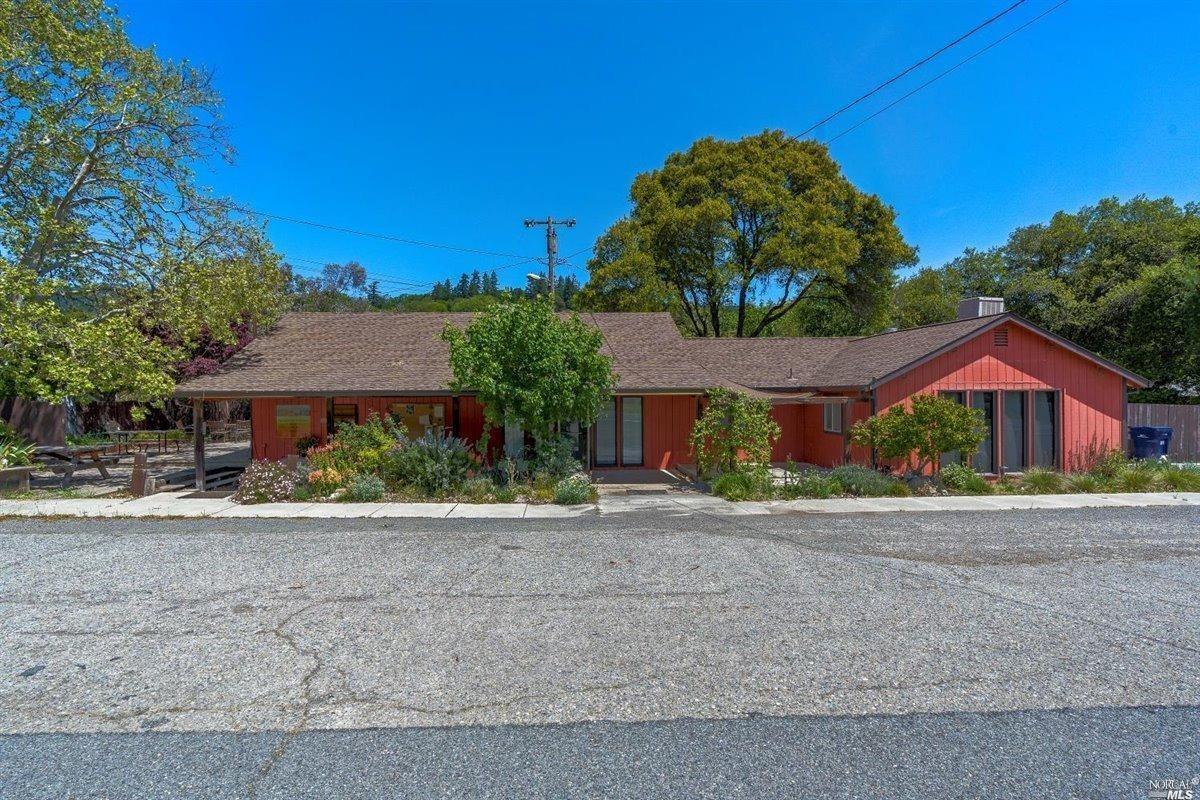 26651 Highway 128 Yorkville CA 95494
