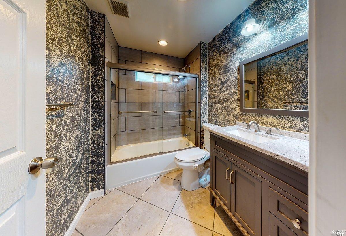 26651 Highway 128 Yorkville CA 95494