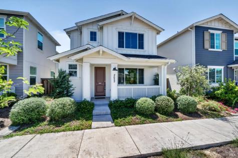 2652 Amora Circle Santa Rosa CA 95407