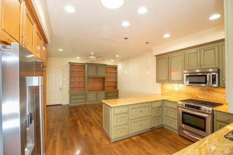 154 White Oak Drive Santa Rosa CA 95409
