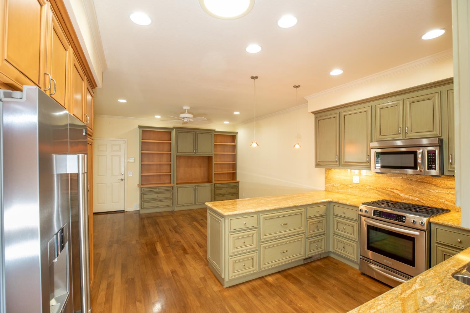 154 White Oak Drive Santa Rosa CA 95409
