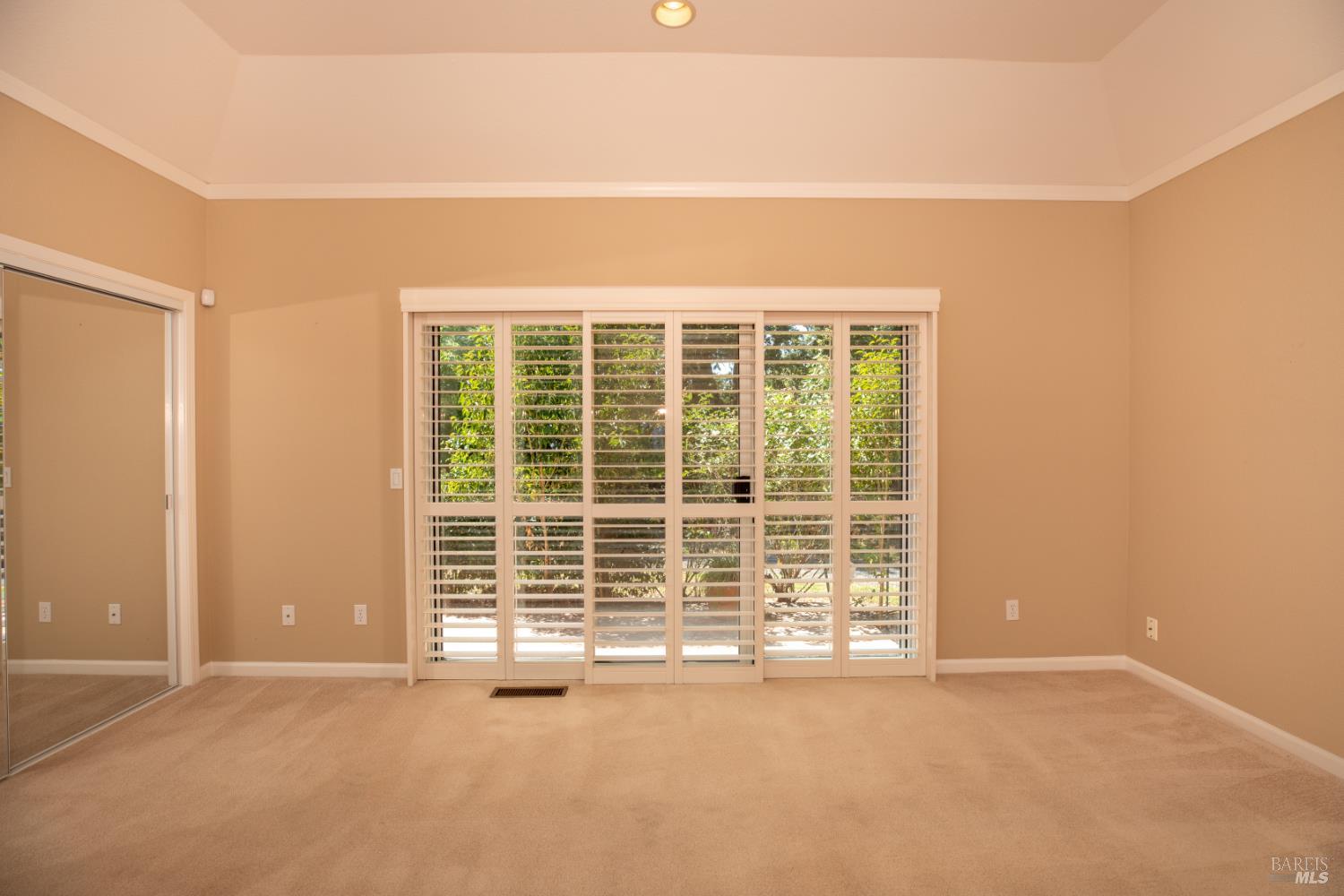 154 White Oak Drive Santa Rosa CA 95409
