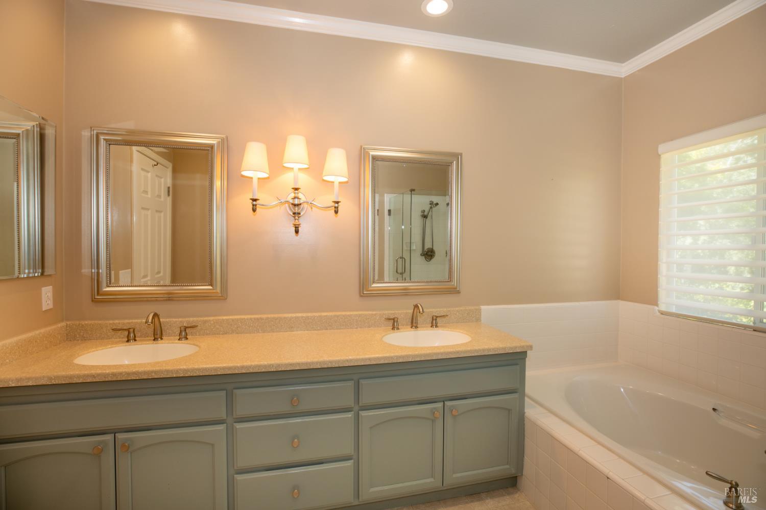154 White Oak Drive Santa Rosa CA 95409