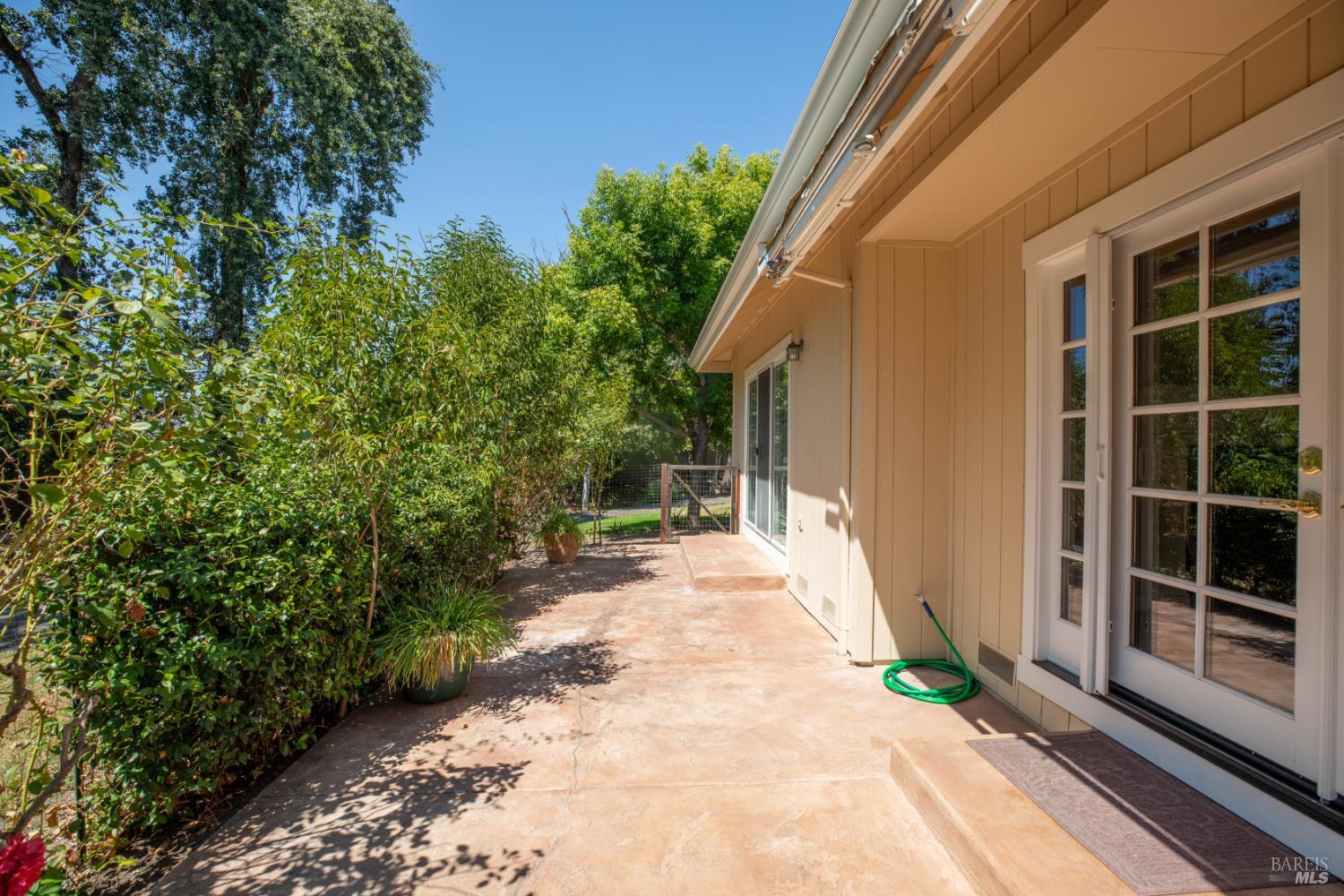 154 White Oak Drive Santa Rosa CA 95409