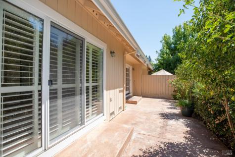 154 White Oak Drive Santa Rosa CA 95409