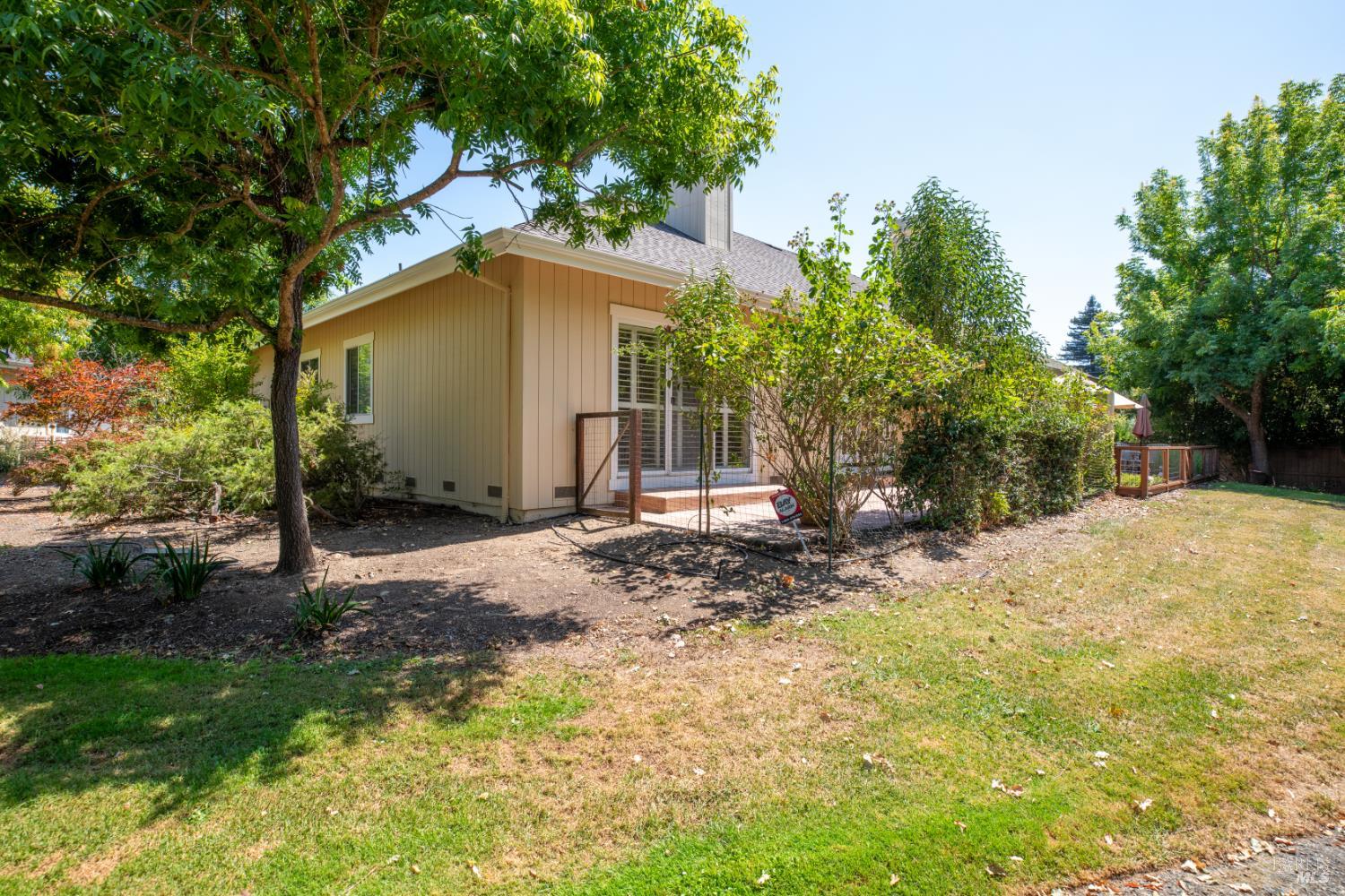 154 White Oak Drive Santa Rosa CA 95409