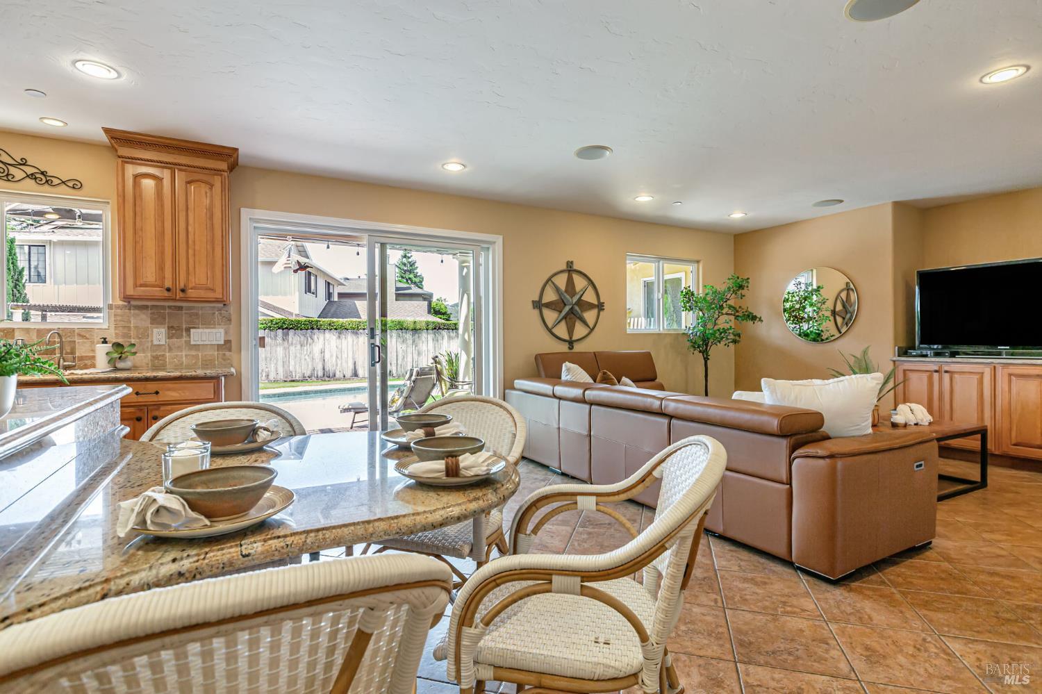 10 San Aleso Court Novato CA 94945