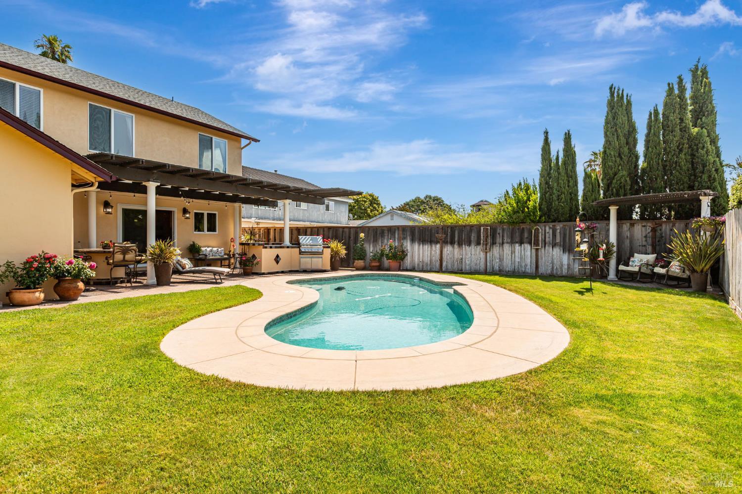 10 San Aleso Court Novato CA 94945