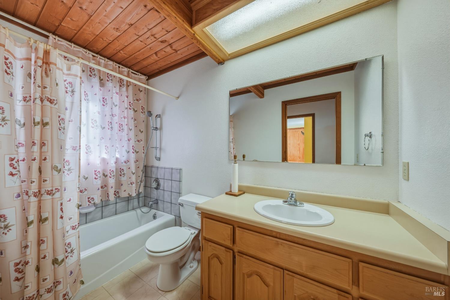 2535 Sherman Street Nice CA 95464