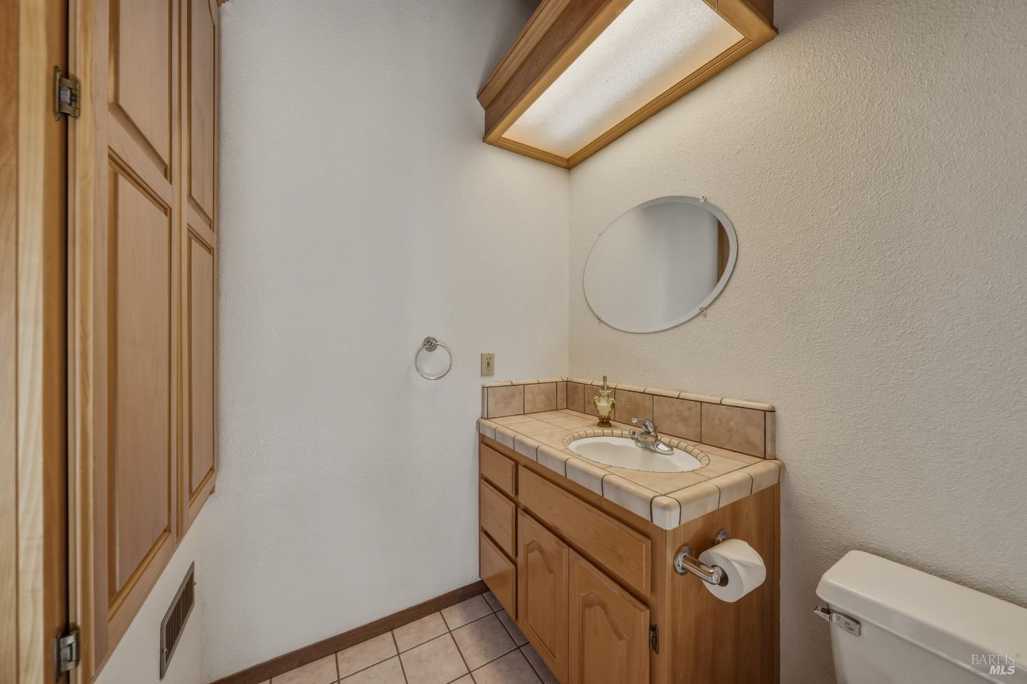 2535 Sherman Street Nice CA 95464
