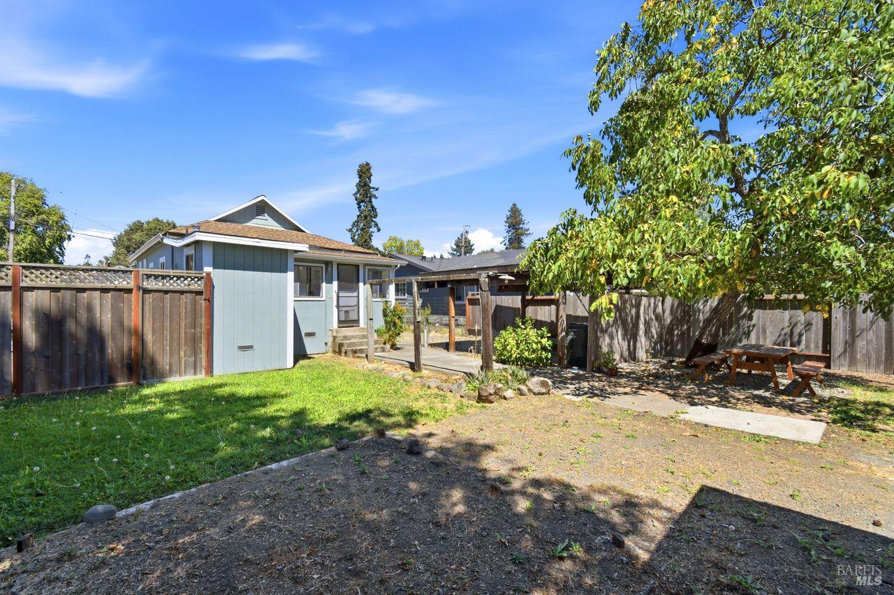216 Theresa Street Santa Rosa CA 95407
