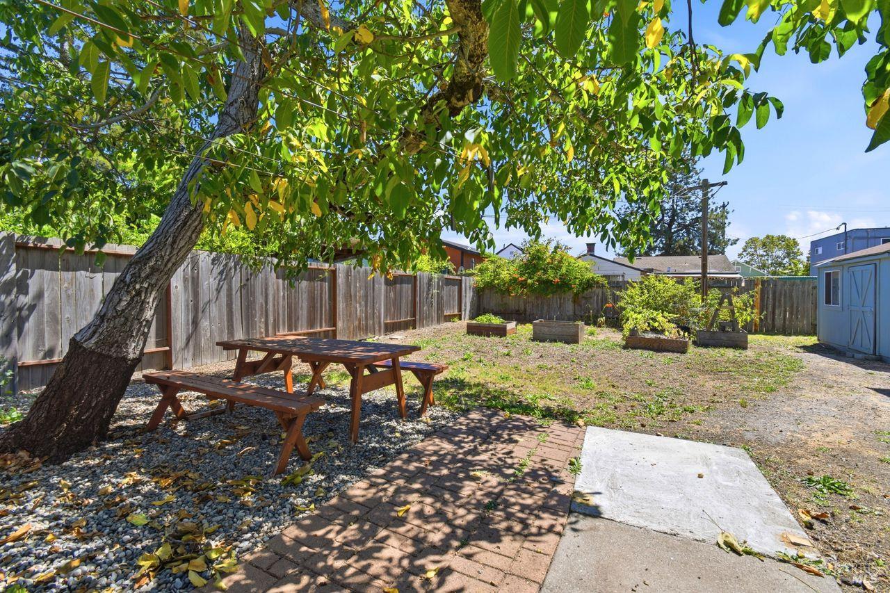 216 Theresa Street Santa Rosa CA 95407