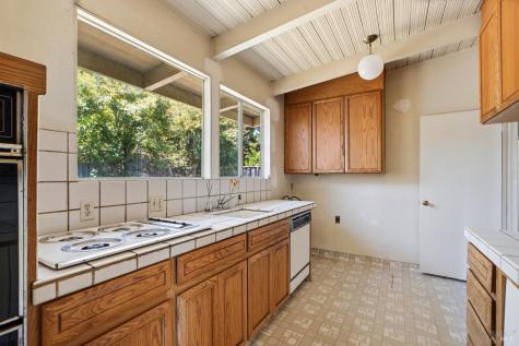579 Wisteria Way San Rafael CA 94903