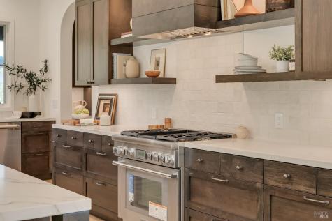 25 Sylvia Drive Glen Ellen CA 95442