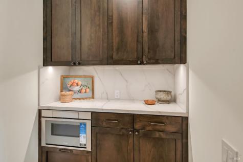 25 Sylvia Drive Glen Ellen CA 95442