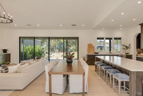 25 Sylvia Drive Glen Ellen CA 95442