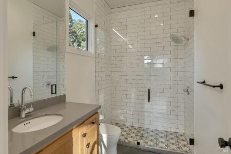 25 Sylvia Drive Glen Ellen CA 95442