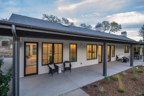 25 Sylvia Drive Glen Ellen CA 95442