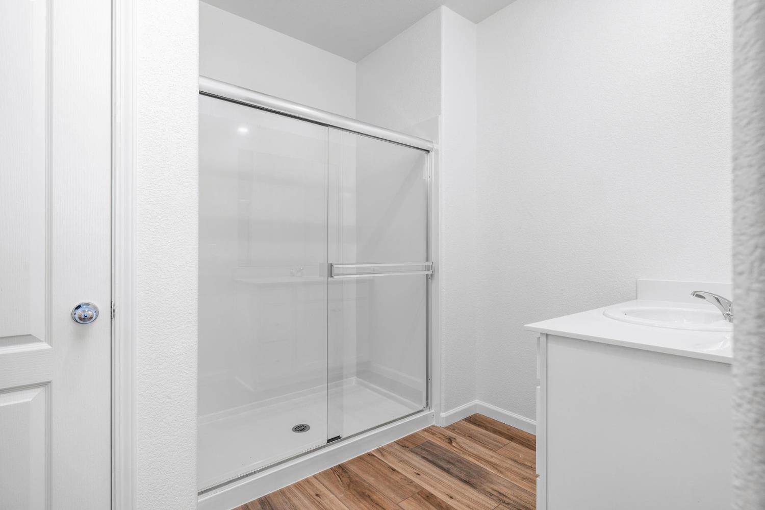4512 Santa Fe Street Riverbank CA 95367