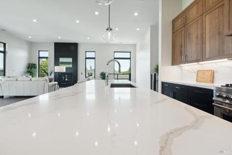 3704 Llyn Glaslyn Place Santa Rosa CA 95403