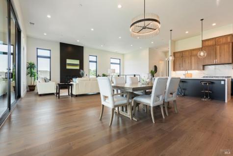 3704 Llyn Glaslyn Place Santa Rosa CA 95403