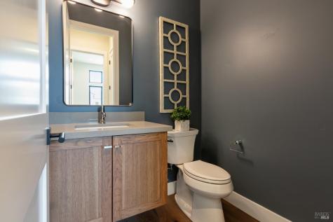 3704 Llyn Glaslyn Place Santa Rosa CA 95403