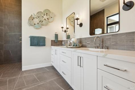 3704 Llyn Glaslyn Place Santa Rosa CA 95403