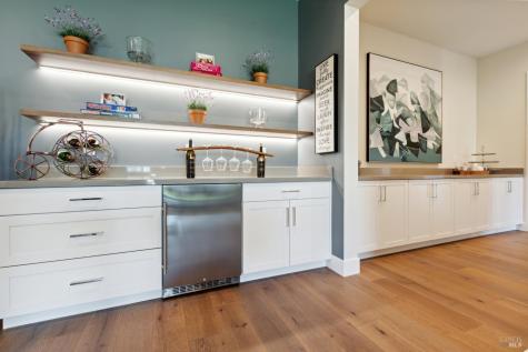 3704 Llyn Glaslyn Place Santa Rosa CA 95403